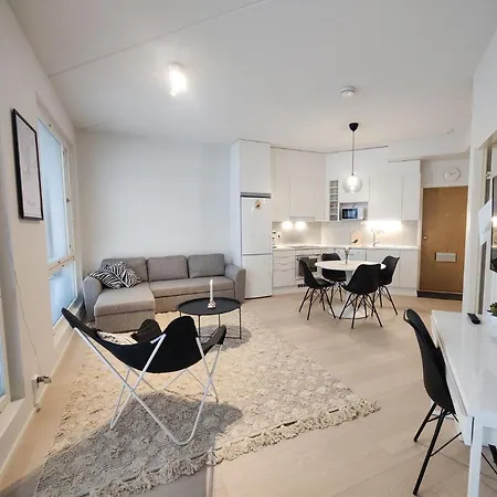 Апартаменты Peaceful Nordic For 5 / Near And Airport