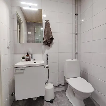 Peaceful Nordic For 5 / Near And Airport *